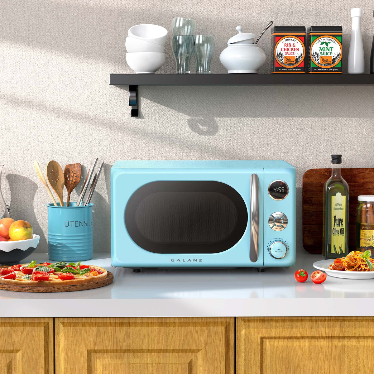 Galanz Retro Countertop Microwave Oven 0.7 Cu ft, 700 Watts, Blue - GLCMKA07BER-07A