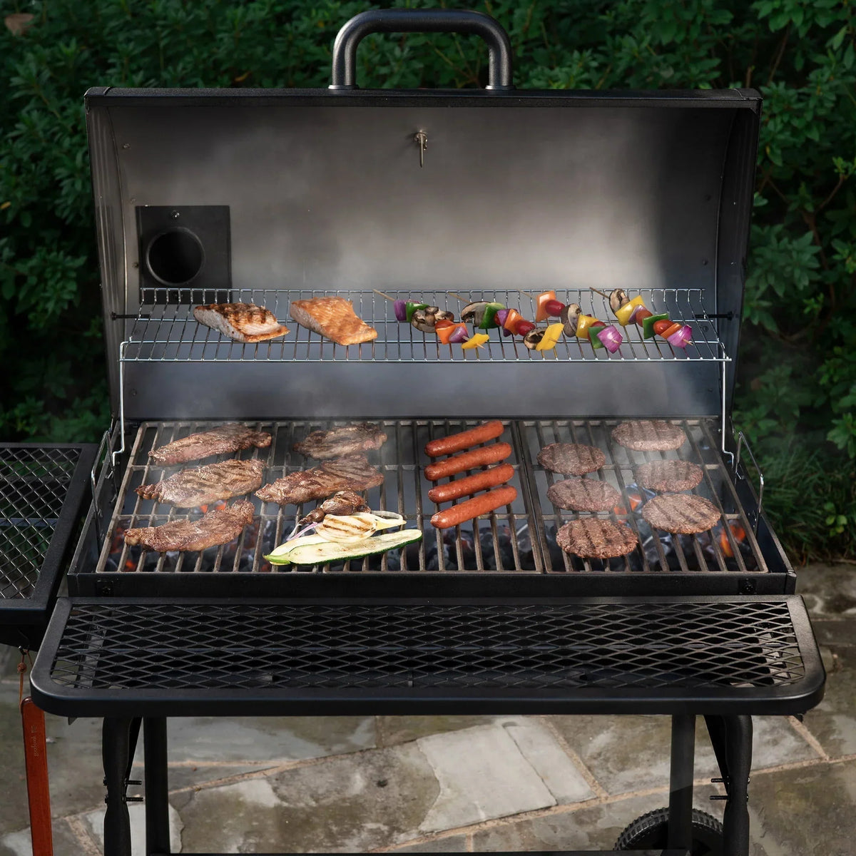 Pro Deluxe XL Charcoal Grill - 32 in