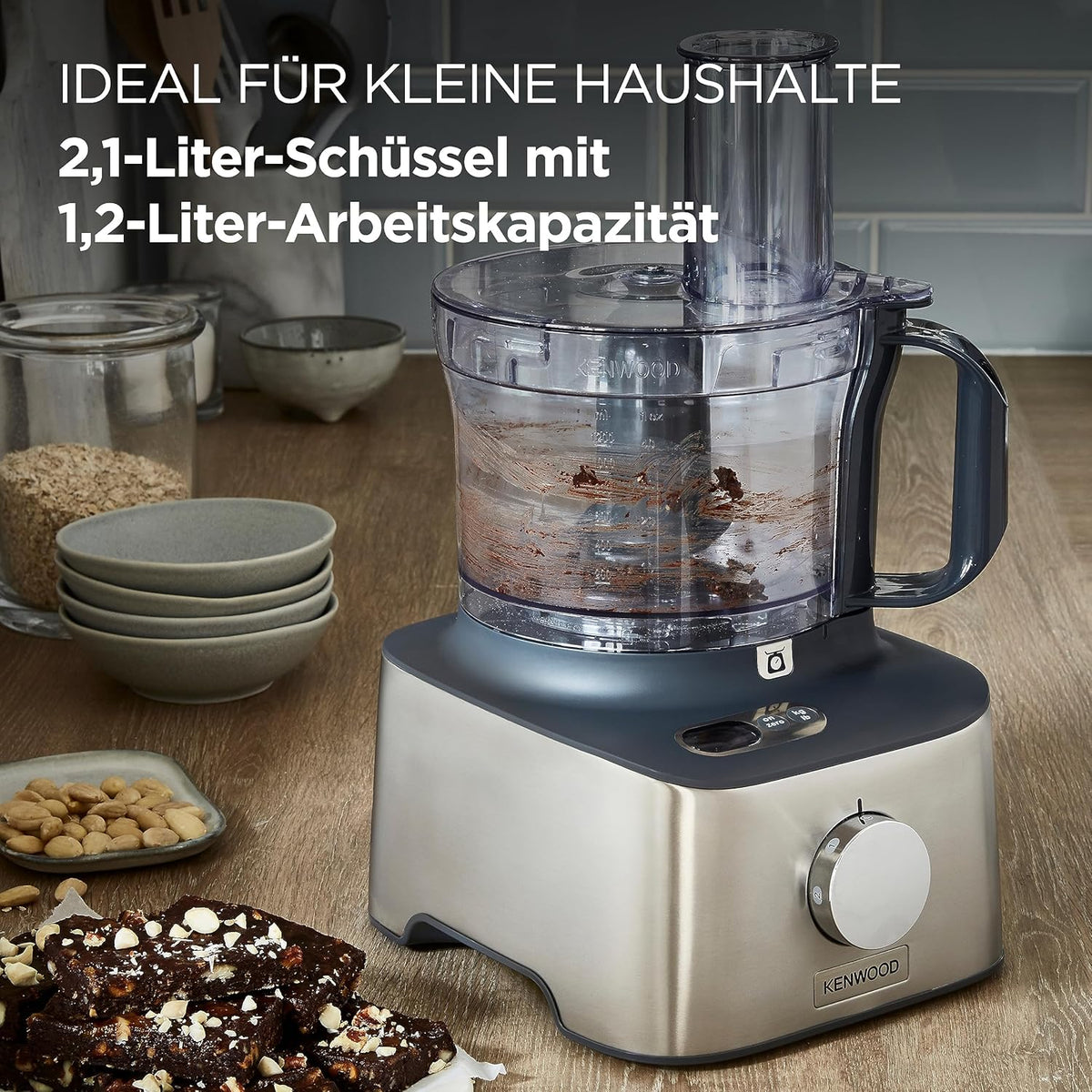 Multifunctional Compact Food Processor With Built-In Scale, 11 Accessories, 1.2 L Blender