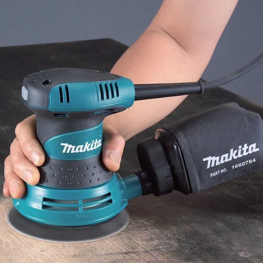 Makita 5 in Random Orbit Sander, 3.0A - BO5030K