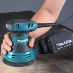 Makita 5 in Random Orbit Sander, 3.0A - BO5030K
