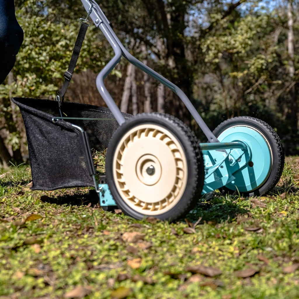 Mower Company 16-Inch 7-Blade Reel Mower With Grass Catcher - 1725-16GC