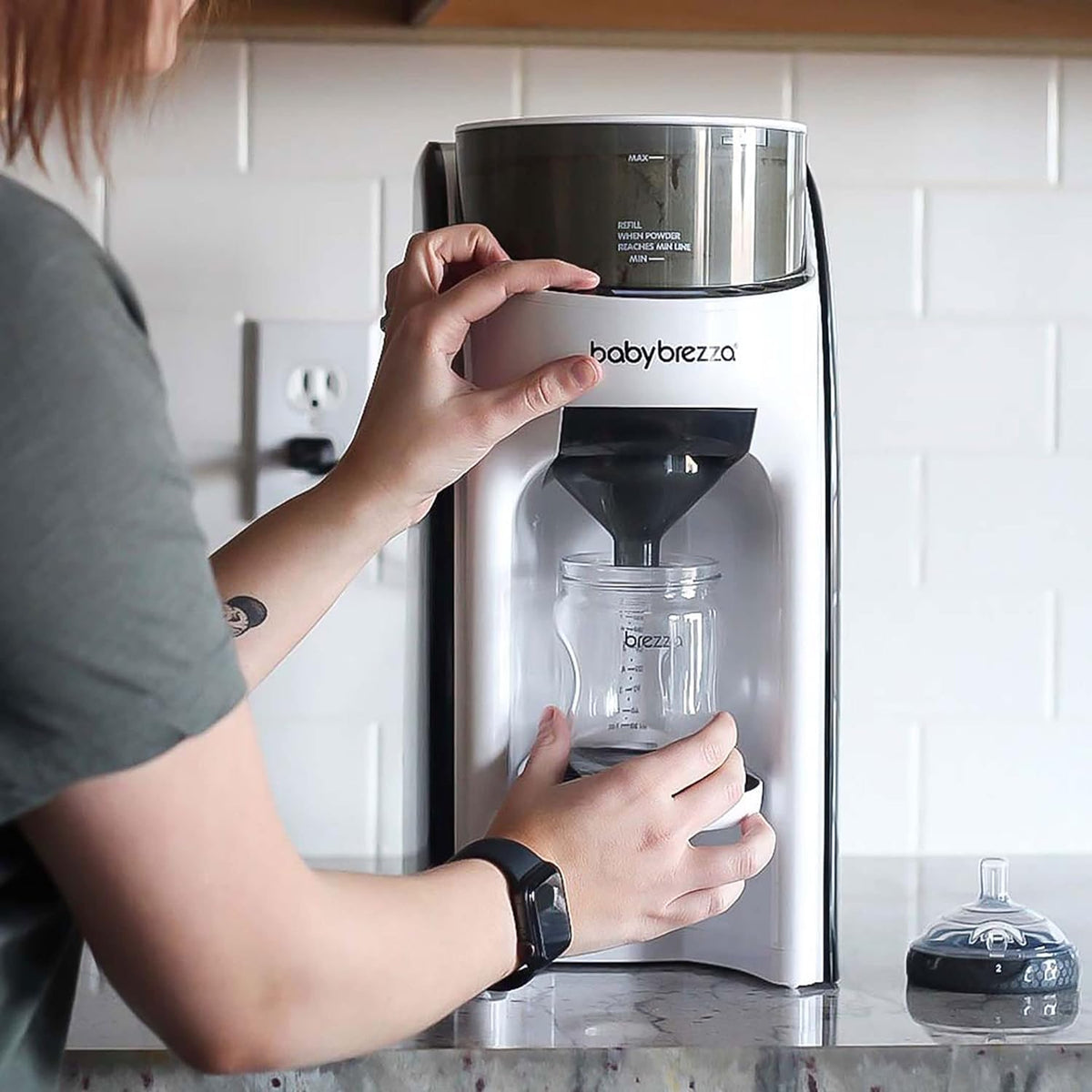 Baby Brezza Automatic Warm Formula Maker, BPA-Free, White - FRP0046COM
