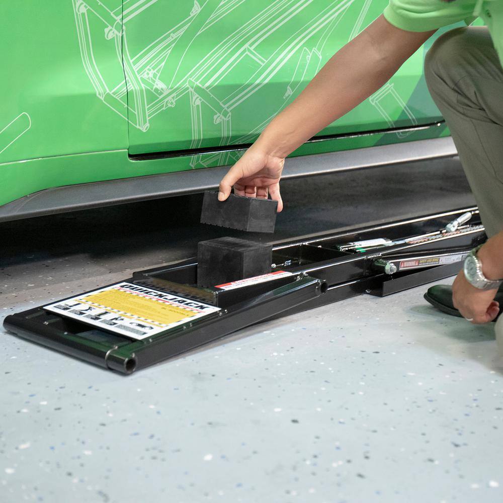 Portable Hydraulic Vehicle Lift System, 7,000 lb Capacity, 110V AC