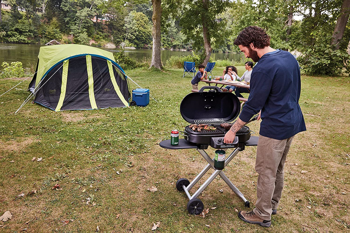 Portable Stand-Up Propane Grill, Black, 3 Burners - 285